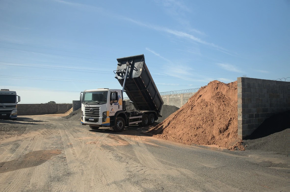 F&aacute;brica de blocos estruturais e de veda&ccedil;&atilde;o com entrega r&aacute;pida em Barretos